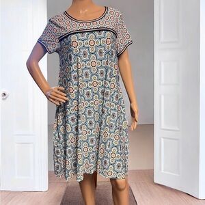 Nina Leonard Dress Super Cute, size Medium